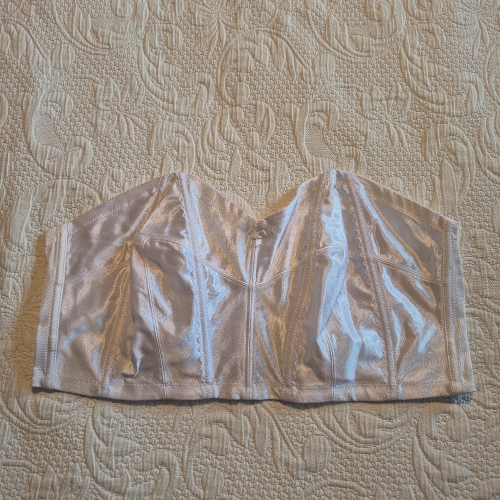 Woman Within white 48DD strapless bra, has boning longline bridal bra EUC